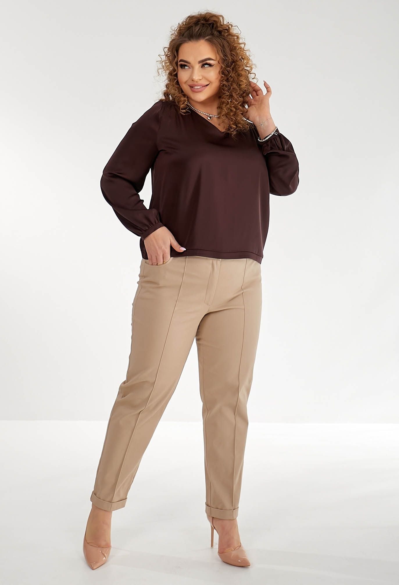 Брюки 9089 бежевий котон-джинс 50(р)