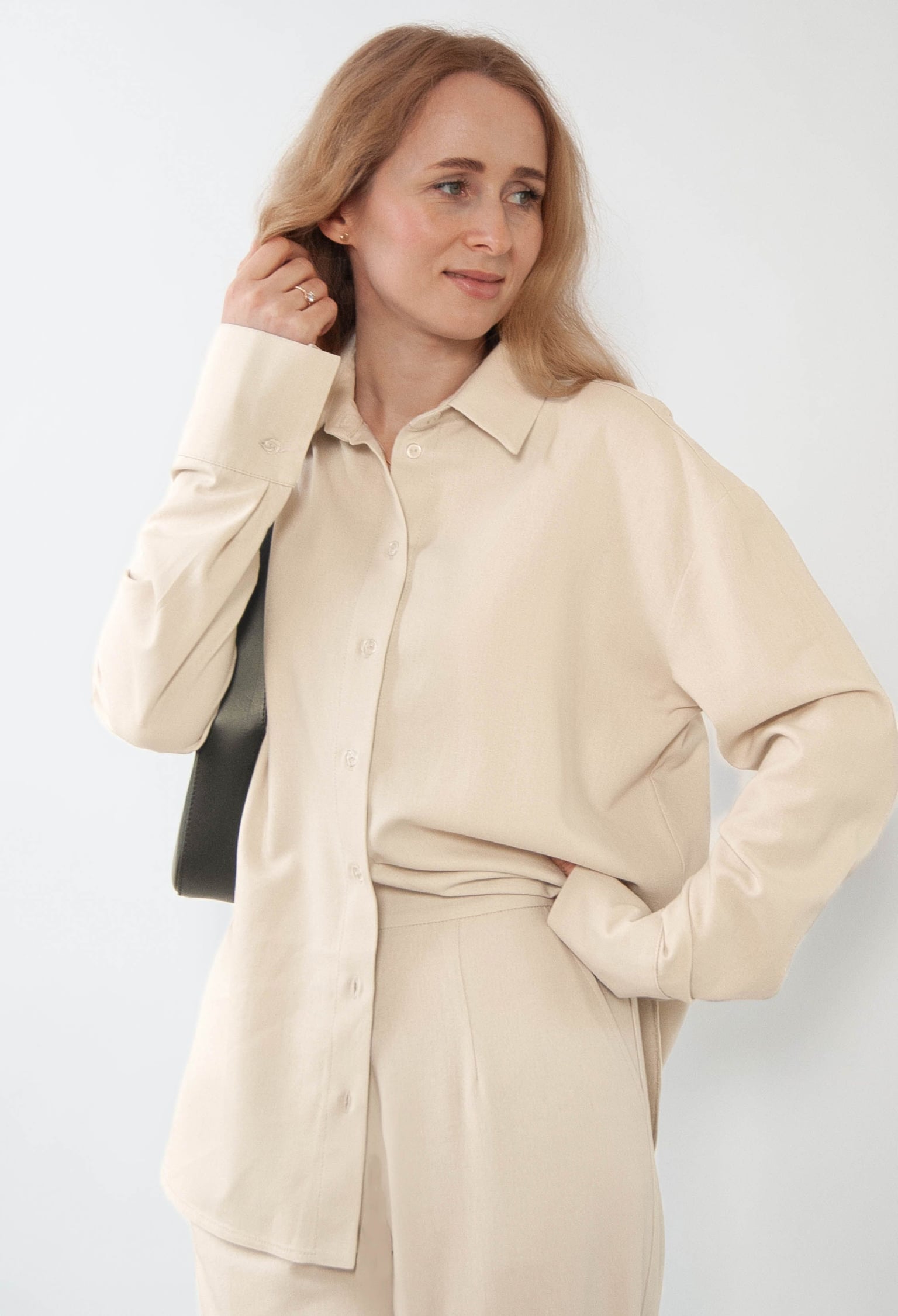 Блузка 5901 кремовий льон 38(р)