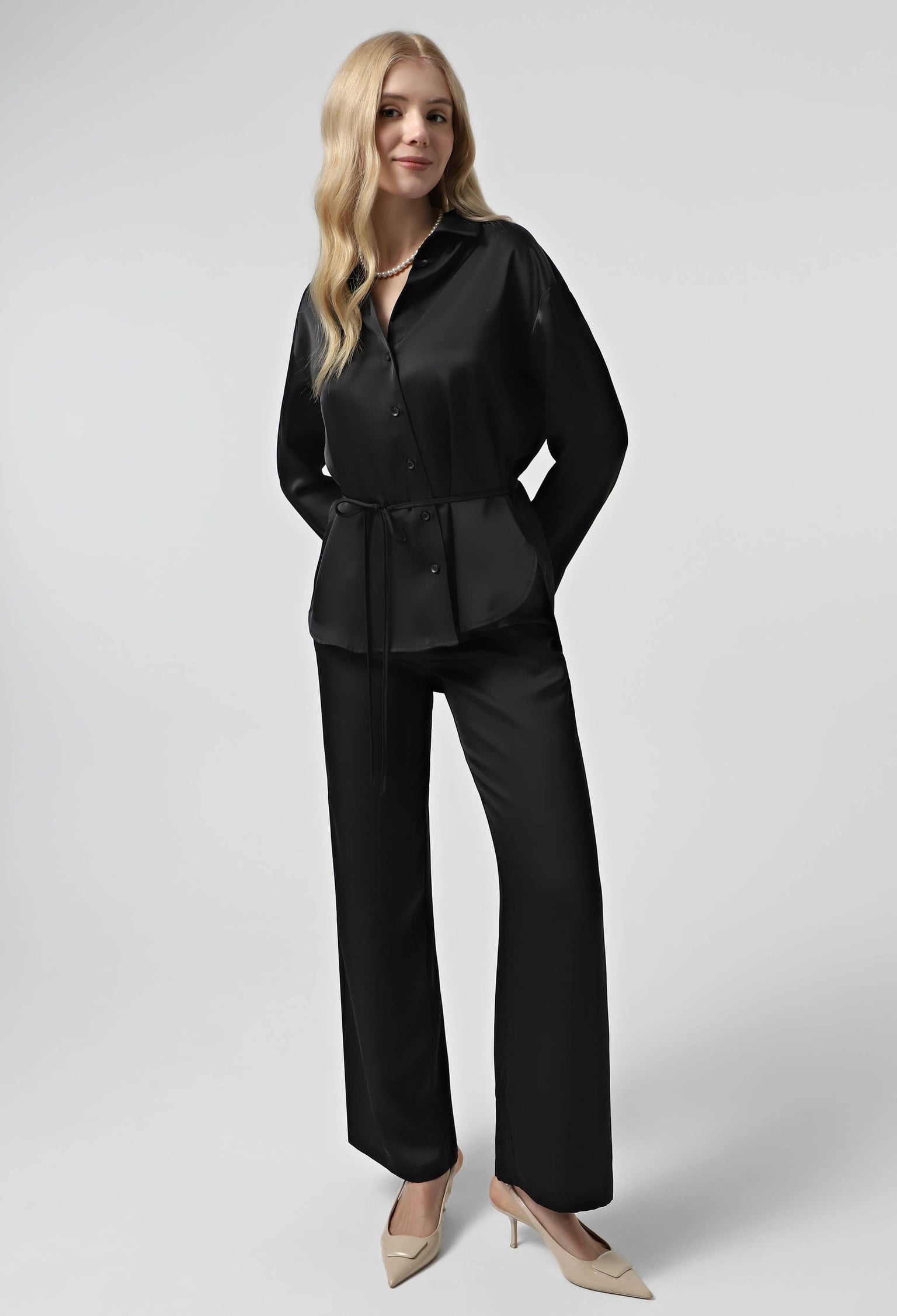 Блузка 5908 чорний атлас 46(р)