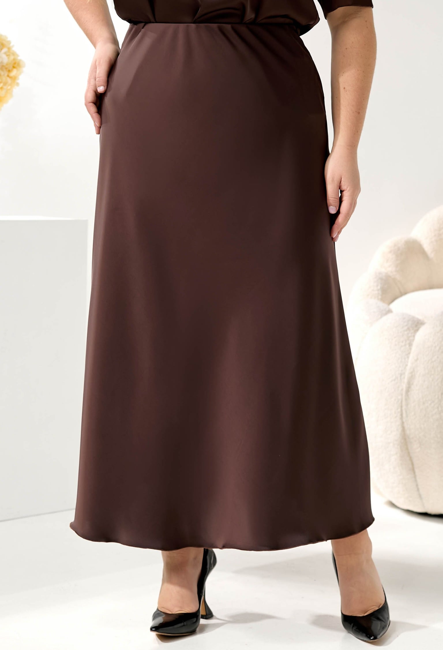 Спідниця 1911 шоколадний атлас 42(р)