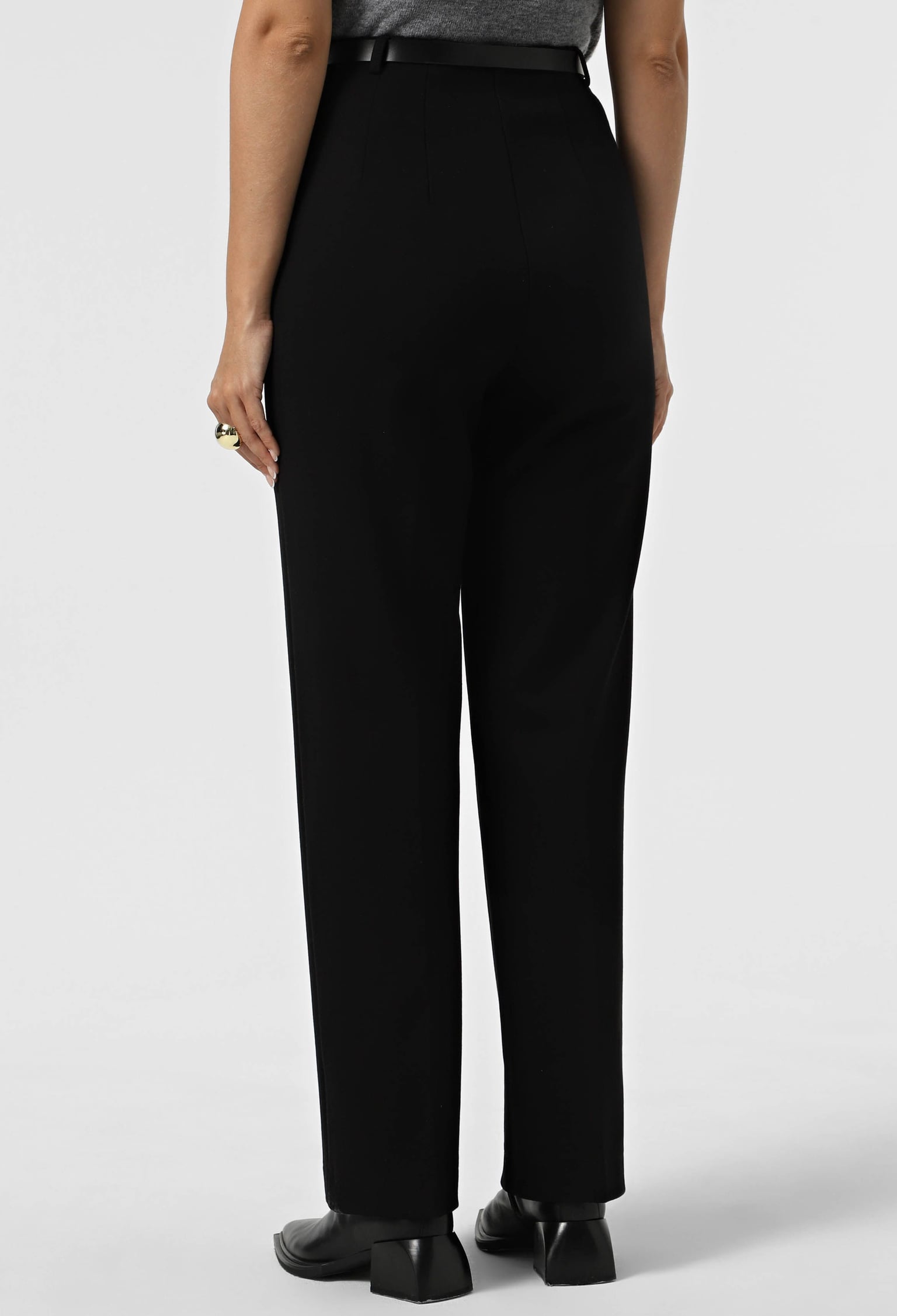 Брюки 9115 чорний трикотаж 34(р)