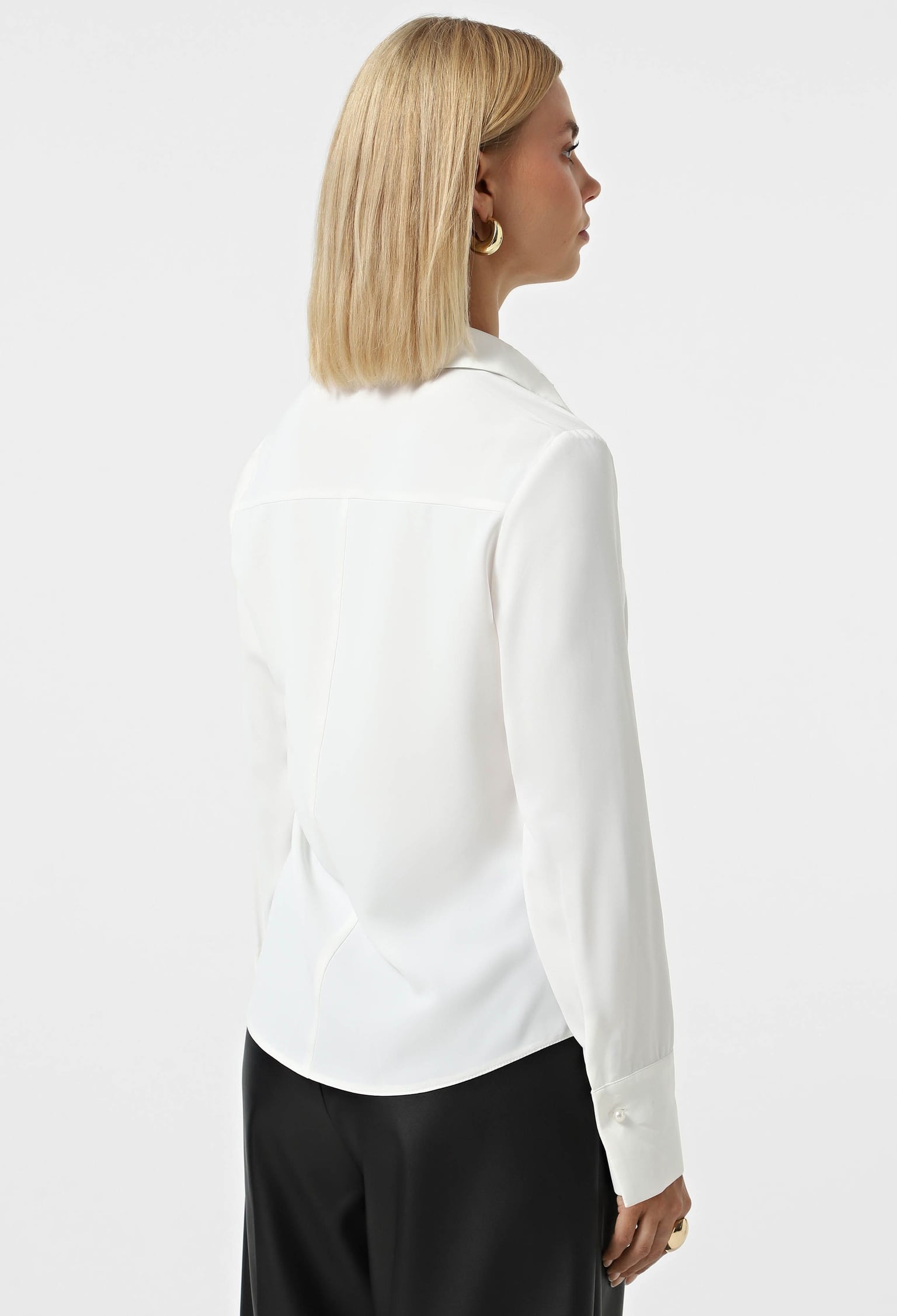 Блузка 5184 молочний креп-шовк 44(р)