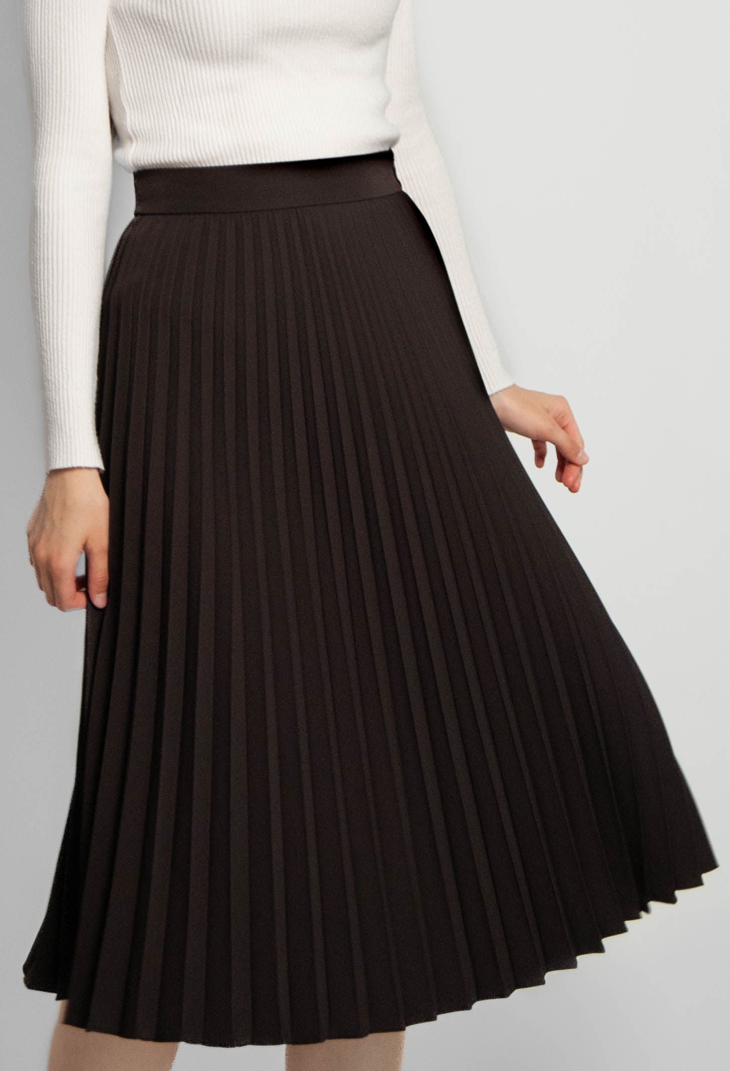 Спідниця 1058-31 шоколадний, плісе костюмка 40(р)