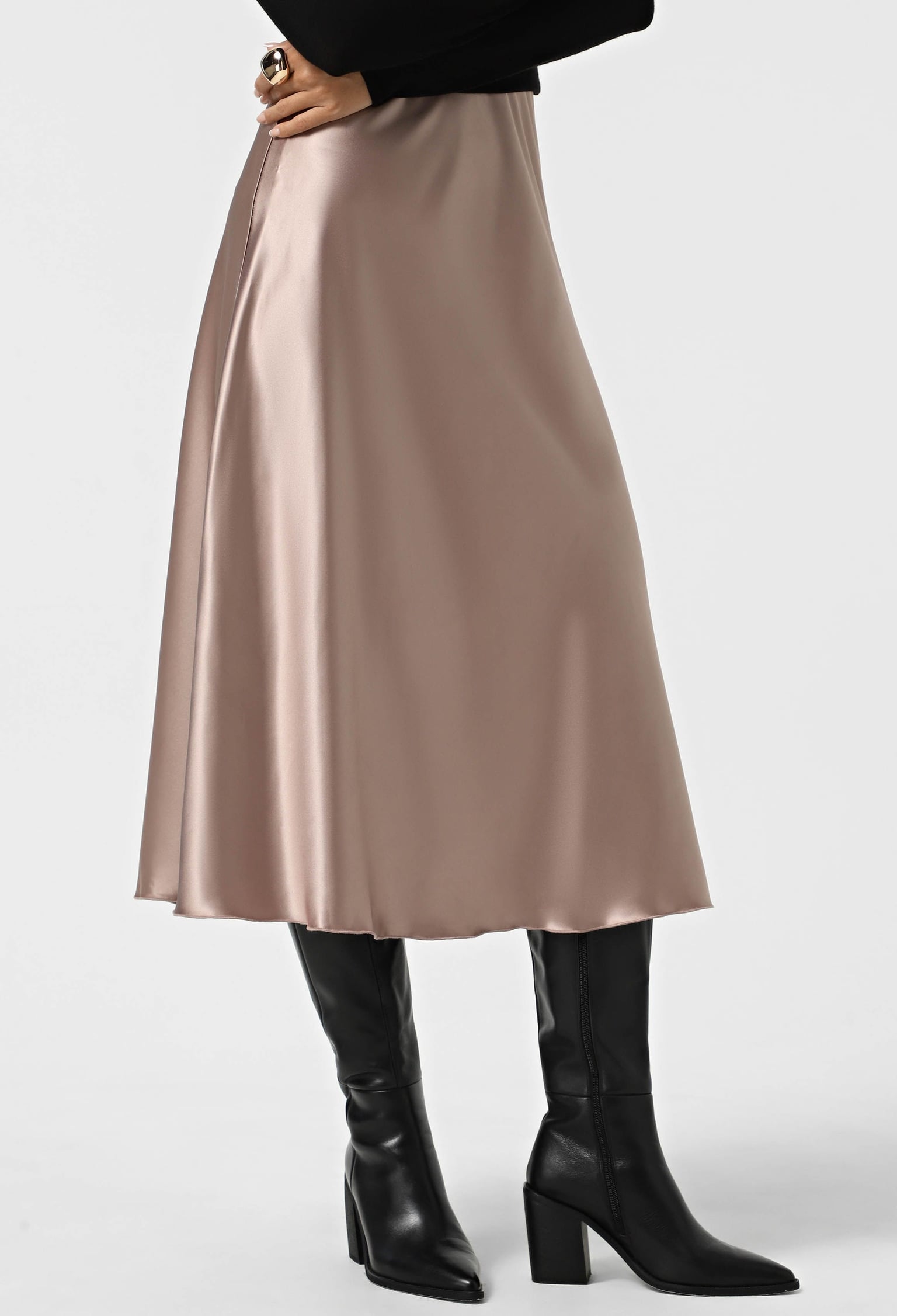 Спідниця 1241-14 бежевий атлас 36(р)