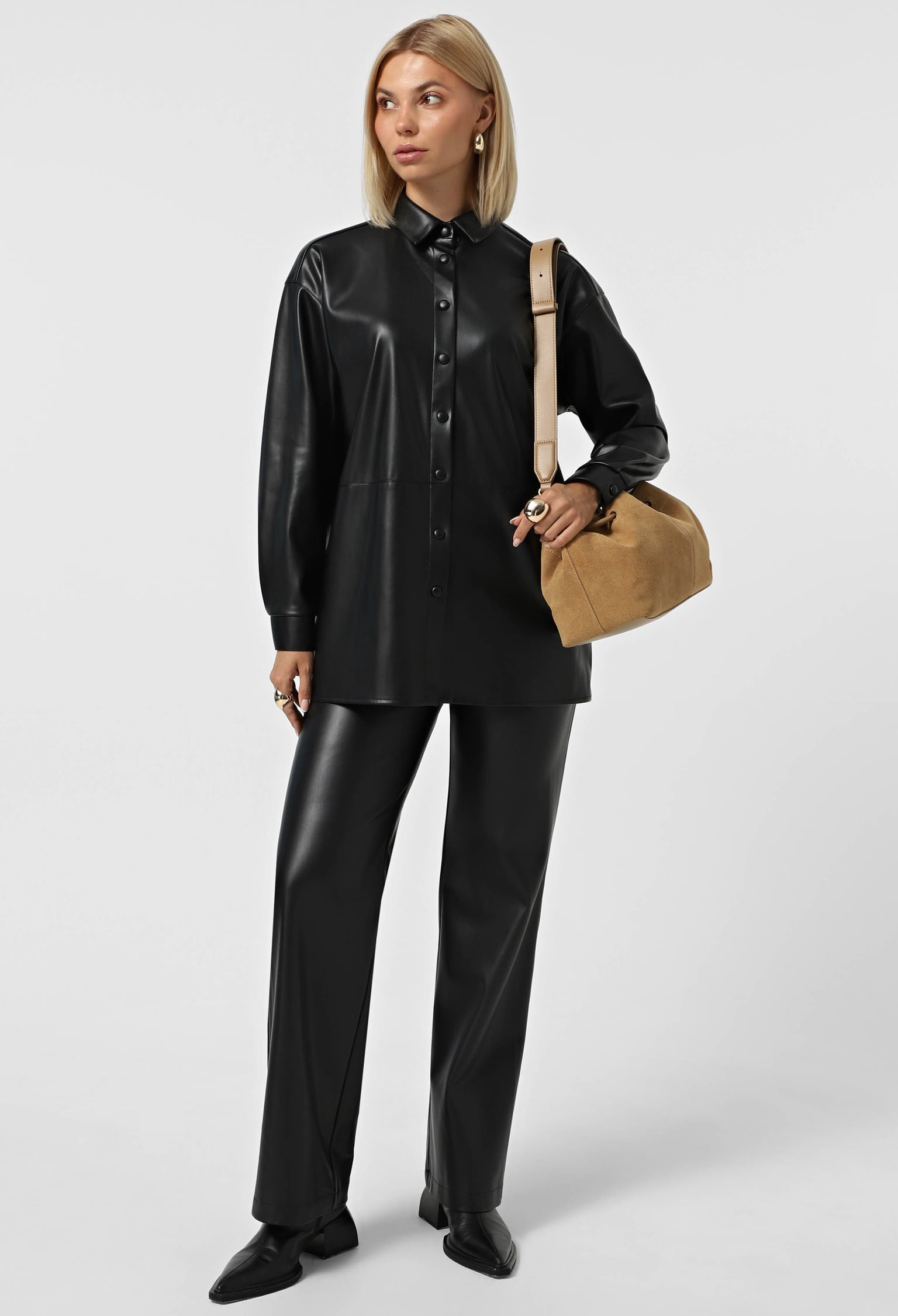 Блузка 5192 чорний шкіра на замші 44(р)