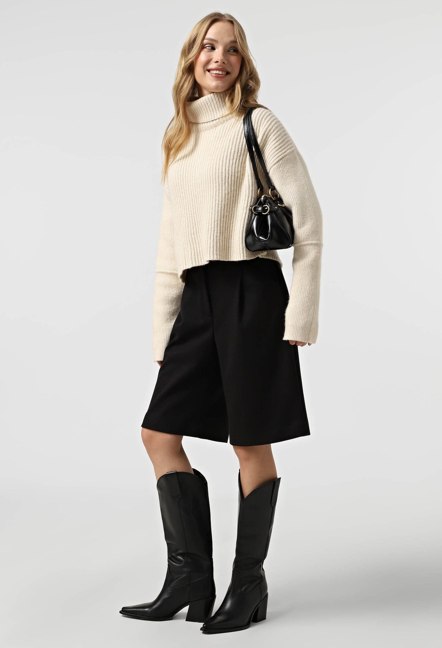 Шорти 9120-1 чорний кашемір 36(р)