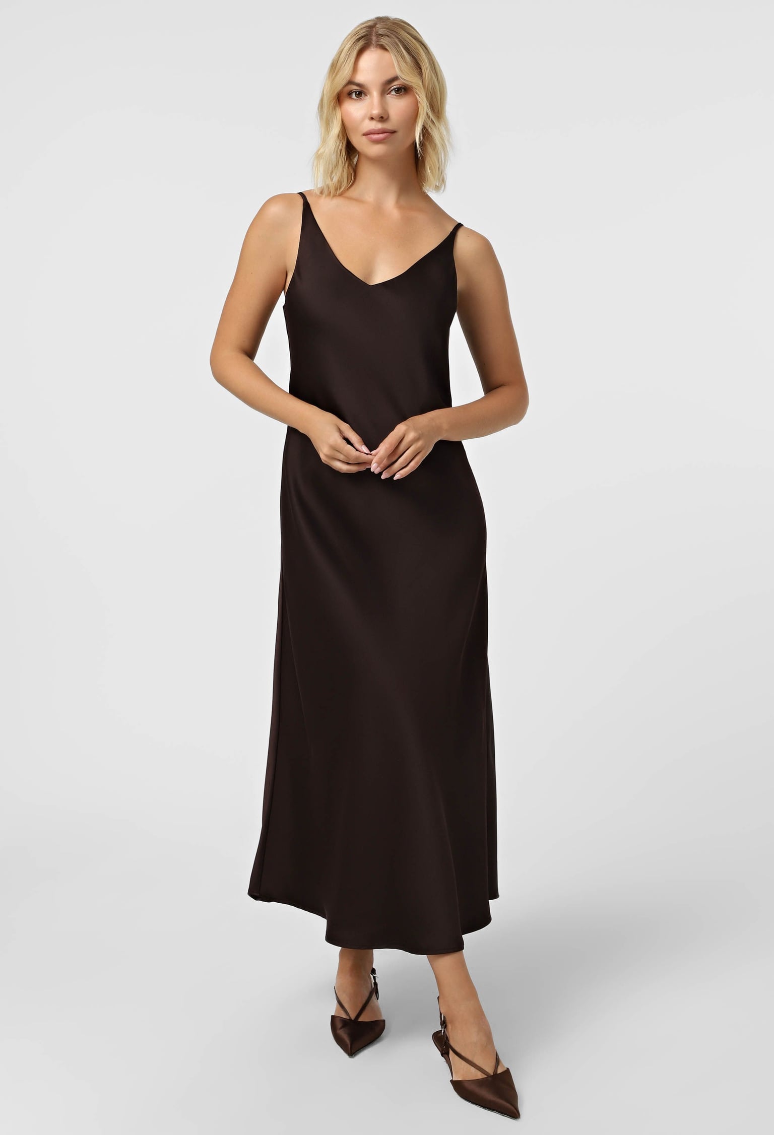 Плаття 7205 шоколадний атлас 40(р)