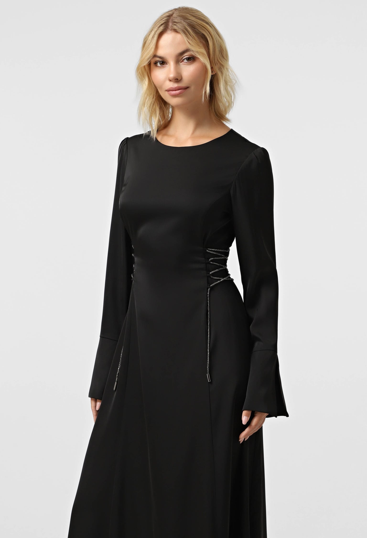 Плаття 7207 чорний атлас 42(р)