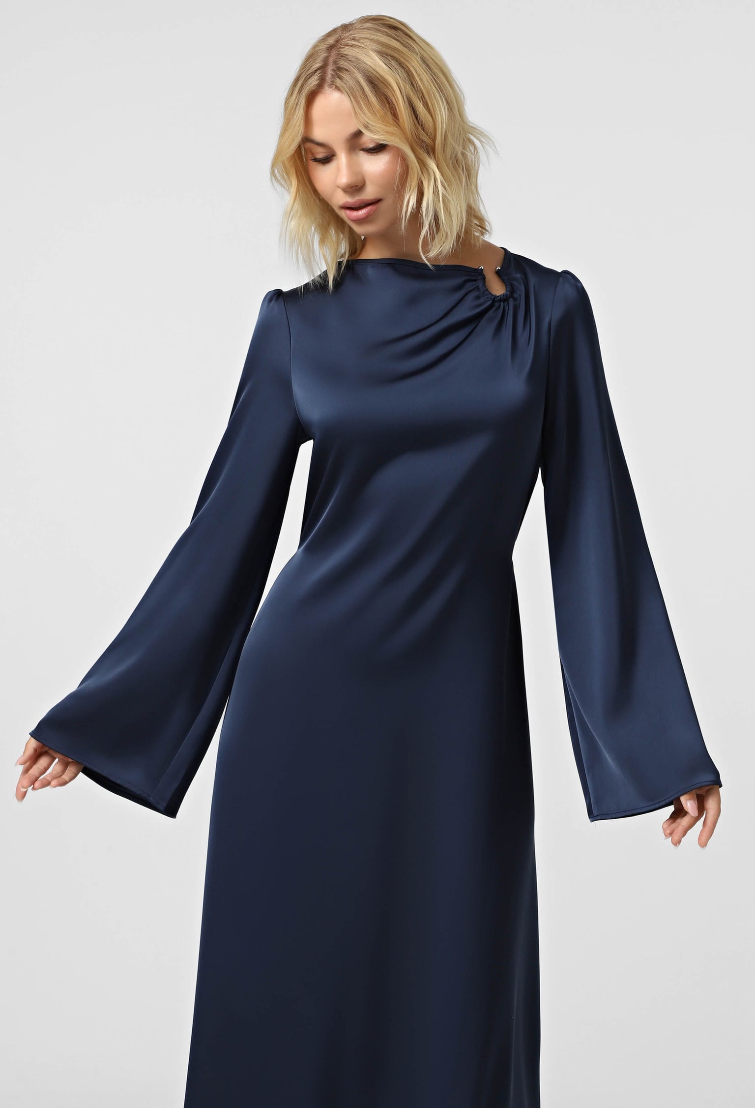 Плаття 7204 лазурно-синій атлас 44(р)