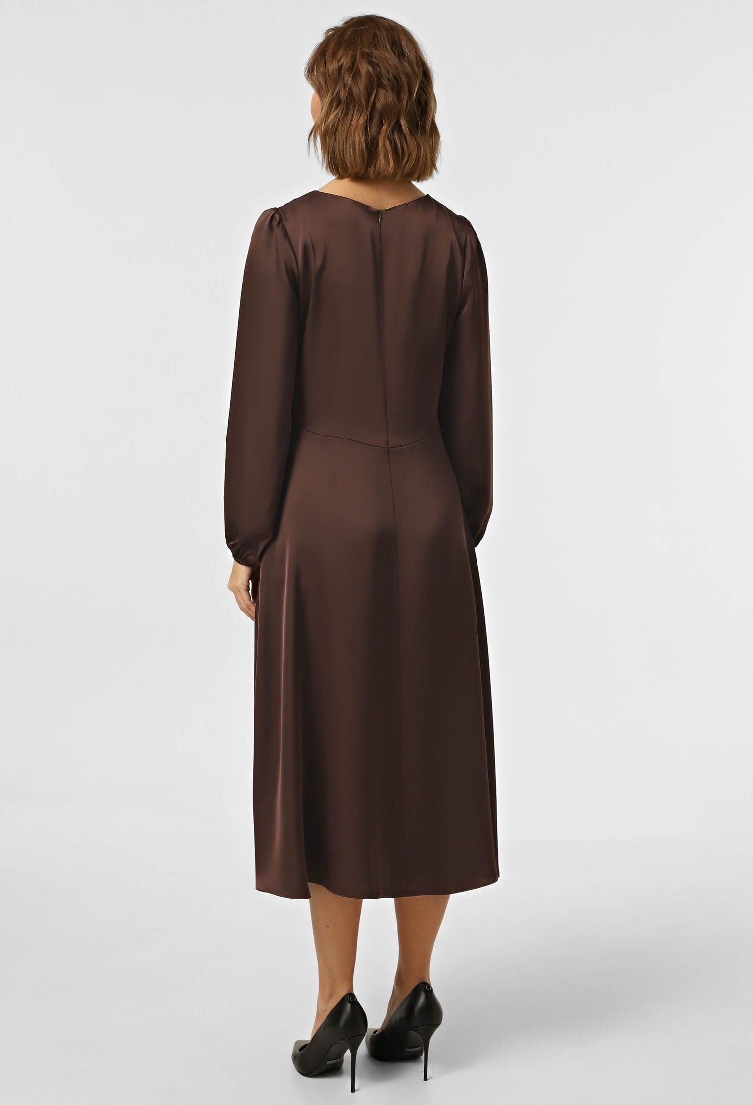 Плаття 7022-13 шоколадний атлас 40(р)