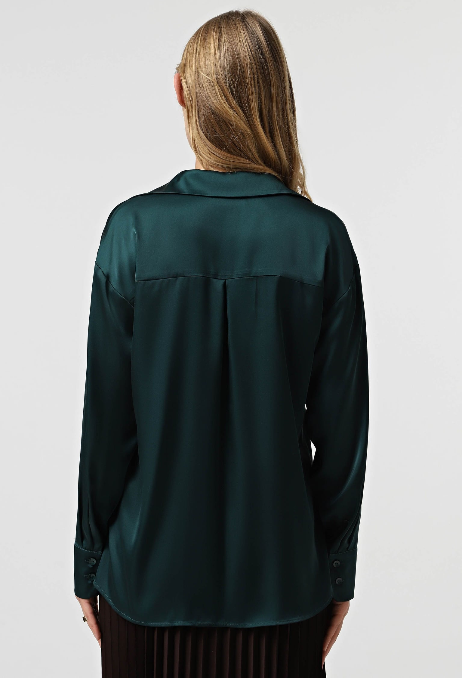 Блузка 5120-7 смарагдовий шовк-армані 46(р)