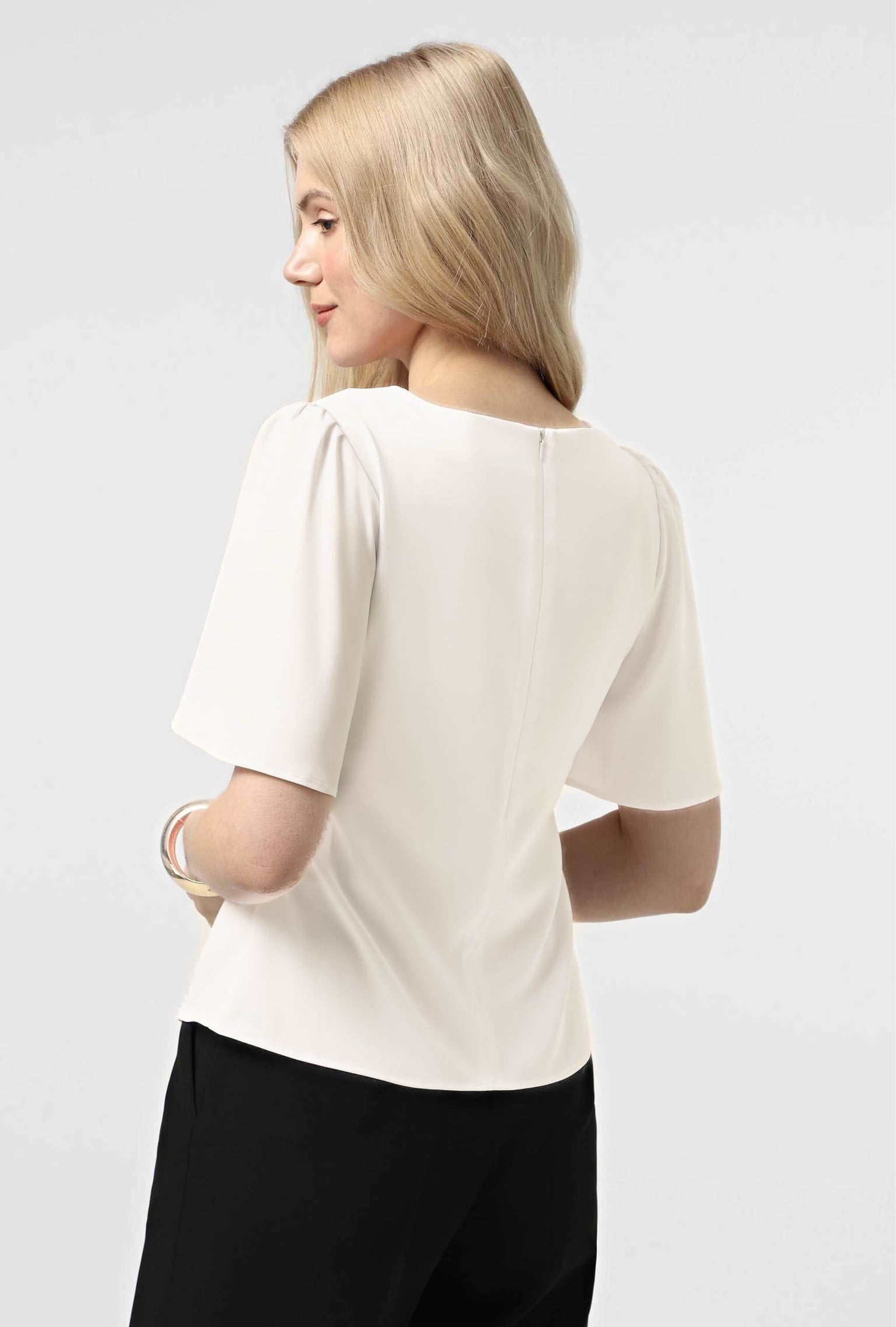 Блузка 5139-2 молочний атлас-пандора 44(р)