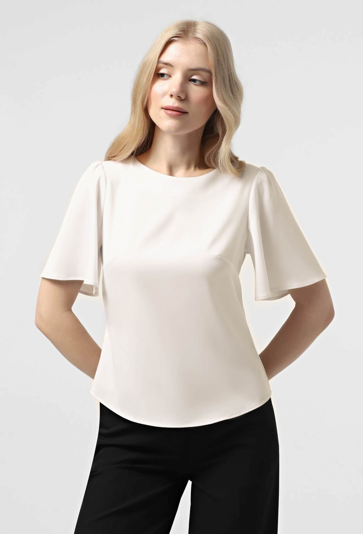 Блузка 5139-2 молочний атлас-пандора 36(р)