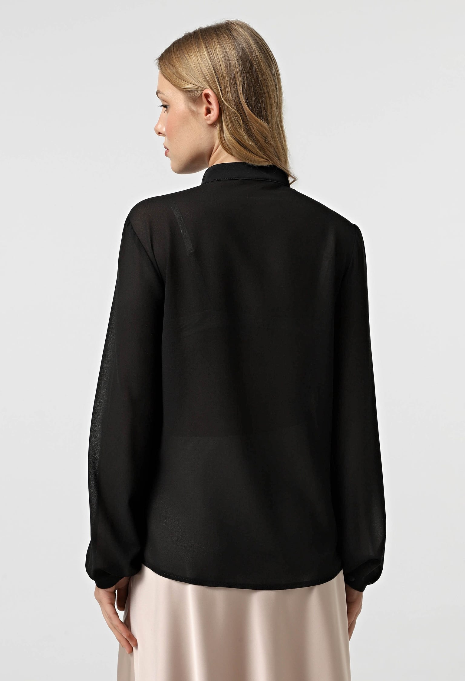 Блузка 5202 чорний атлас, шифон 46(р)