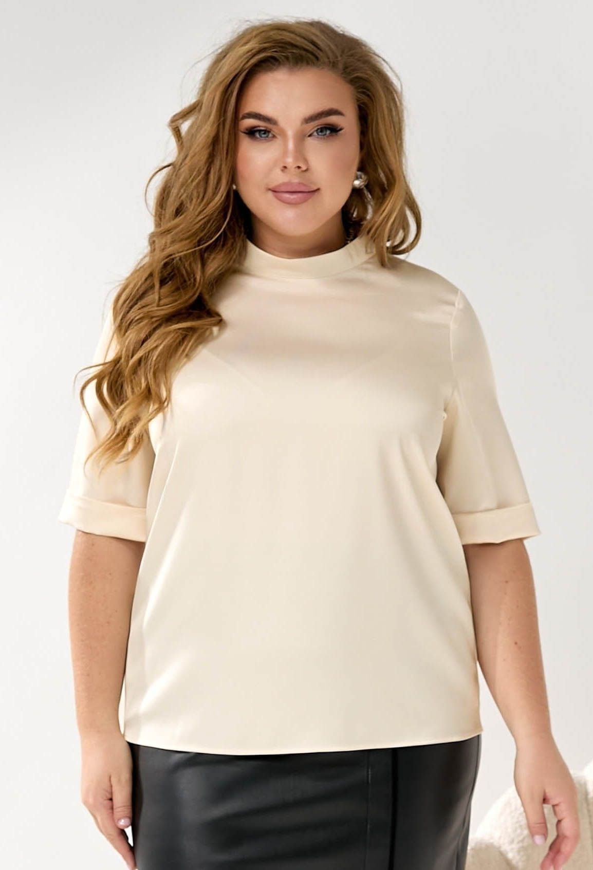 Блузка 5911-2 молочний атлас 44(р)