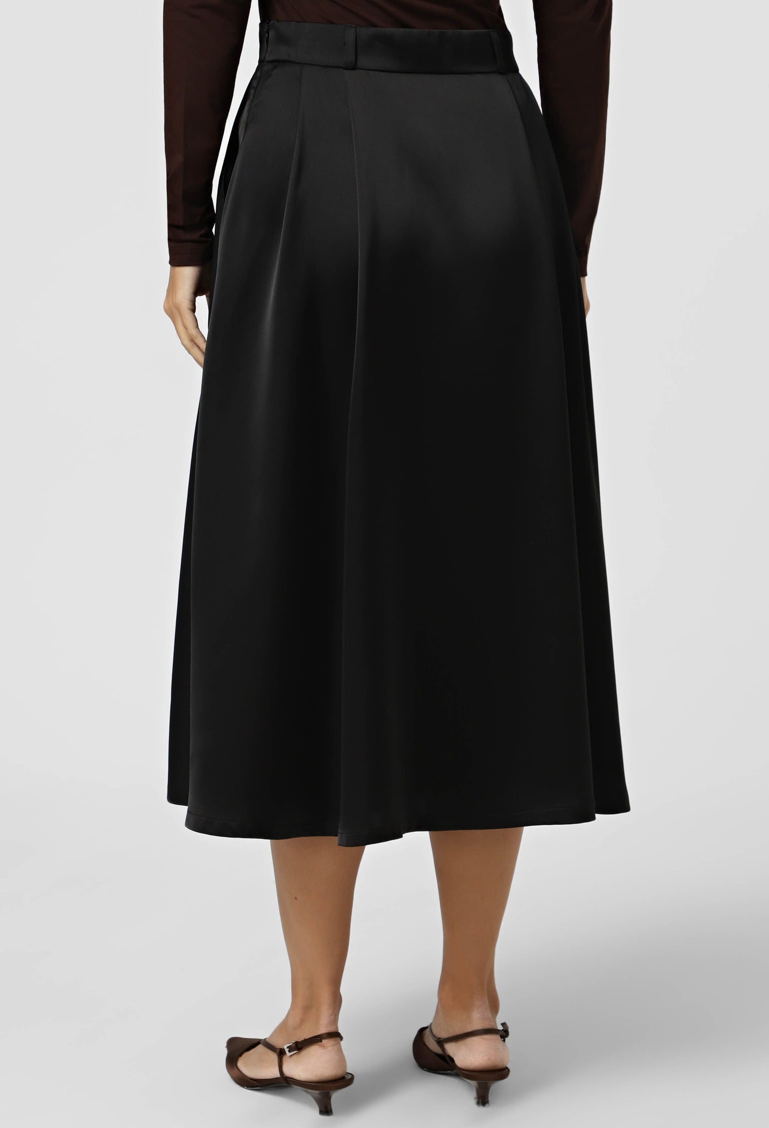 Спідниця 1529 чорний атлас 42(р)