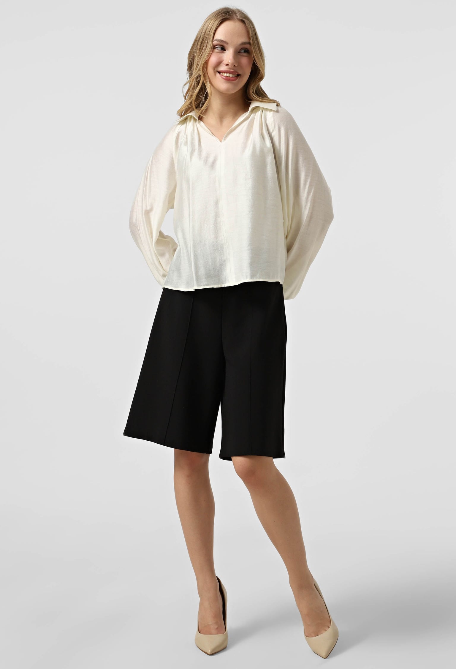 Блузка 5204 молочний батист 44(р)