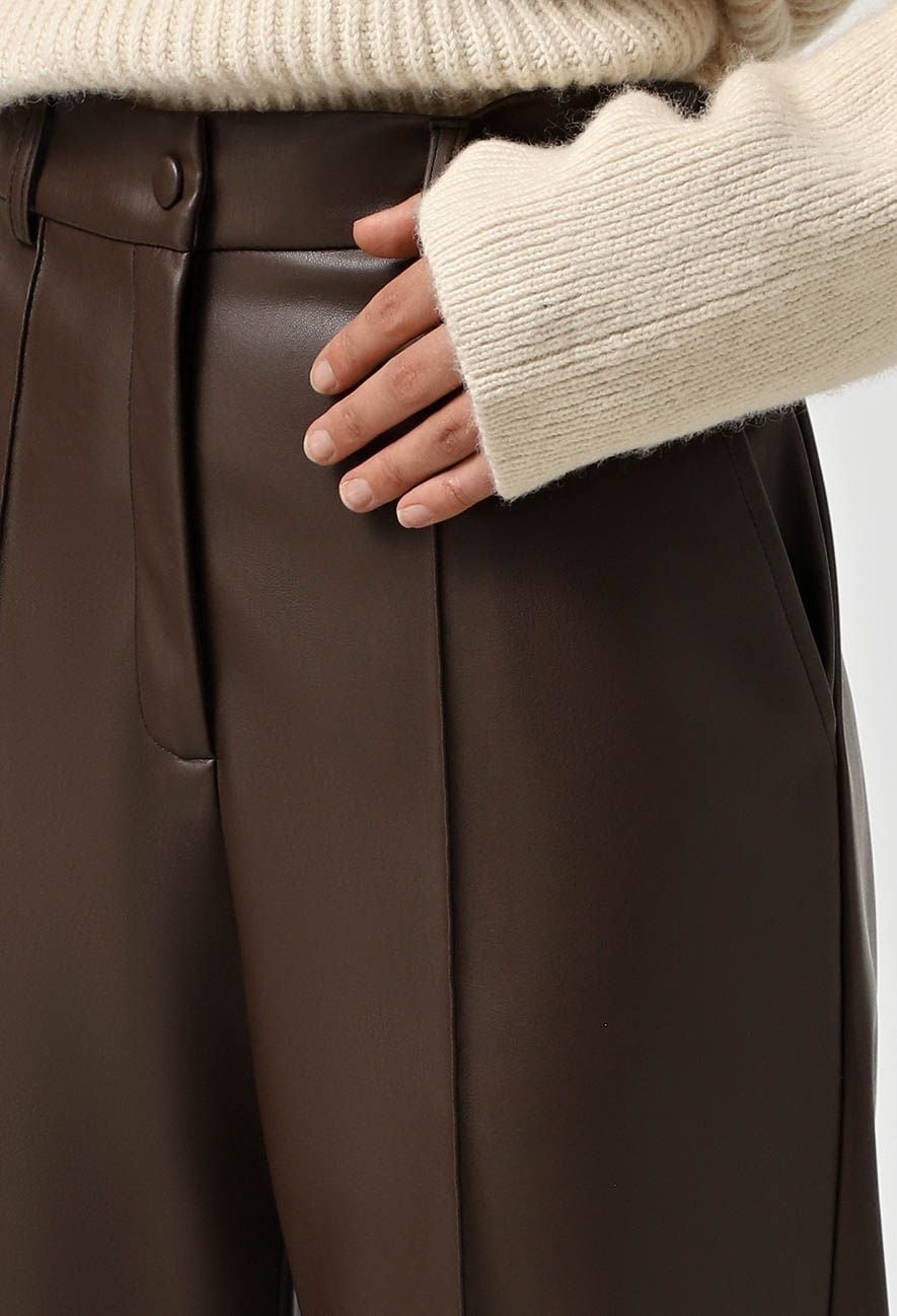 Брюки 9015-10 шоколадний шкіра на замші 44(р)