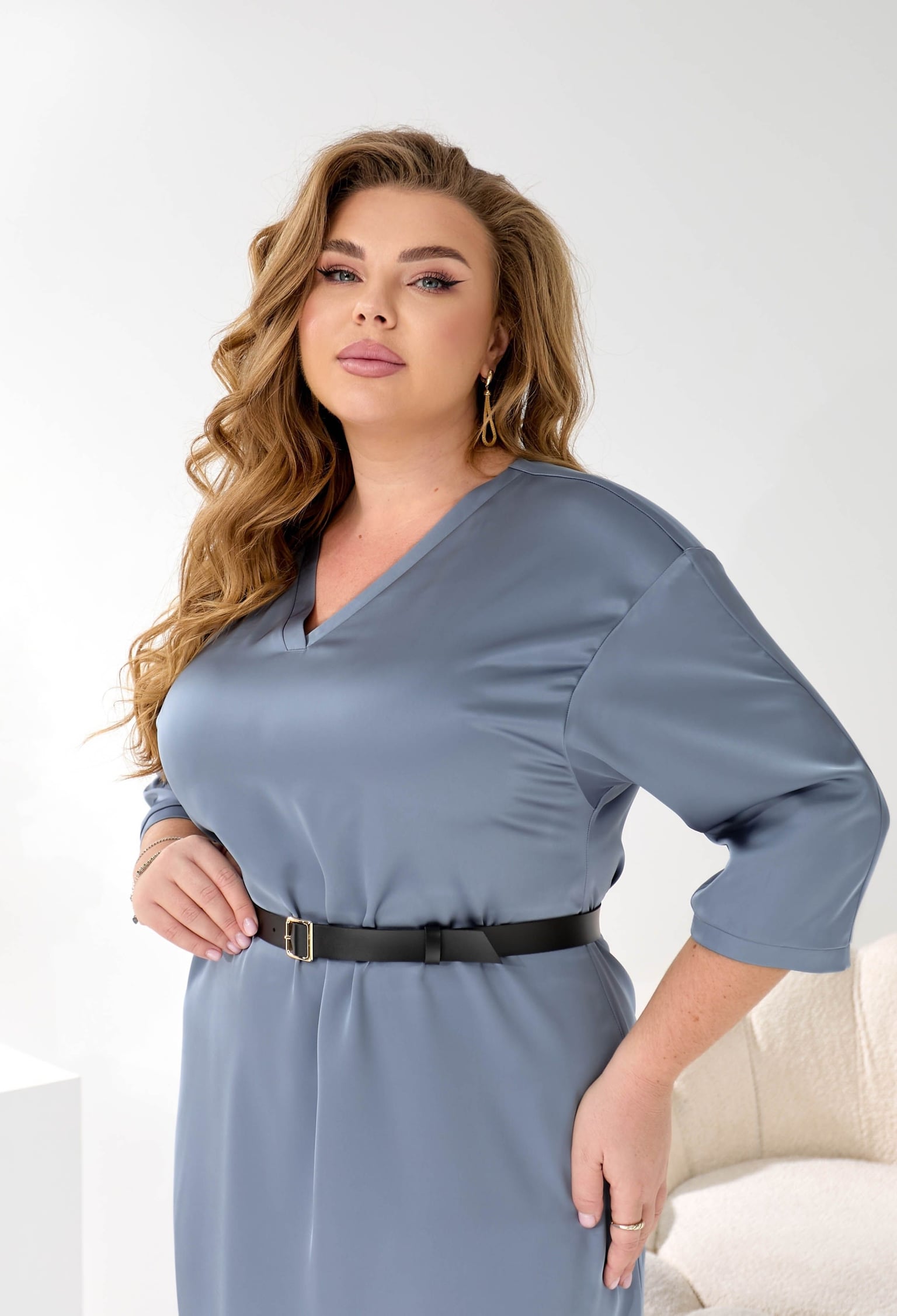 Плаття 7051-12 сіро-блакитний атлас 48(р)