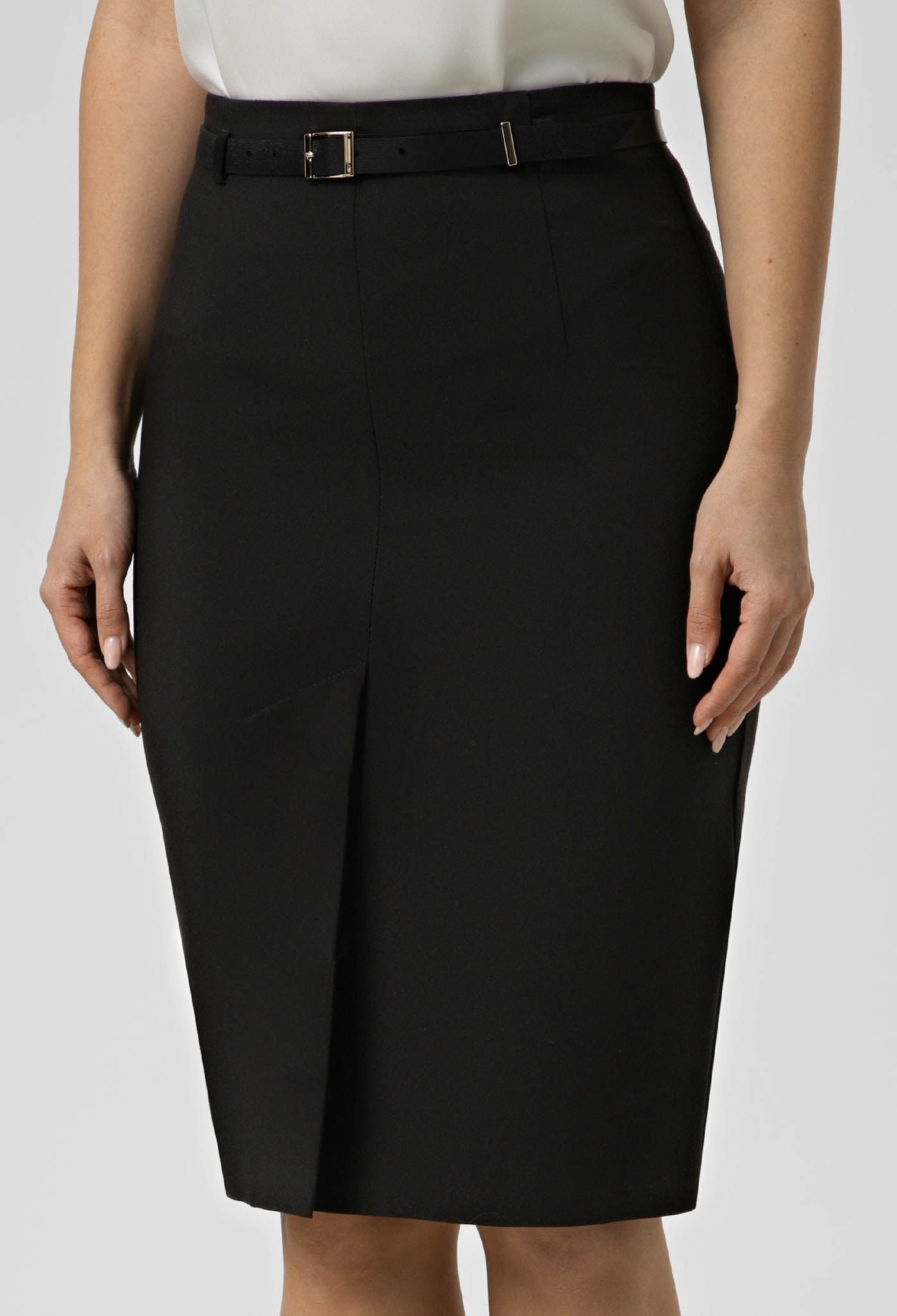 Спідниця 1550 чорний тіар 44(р)