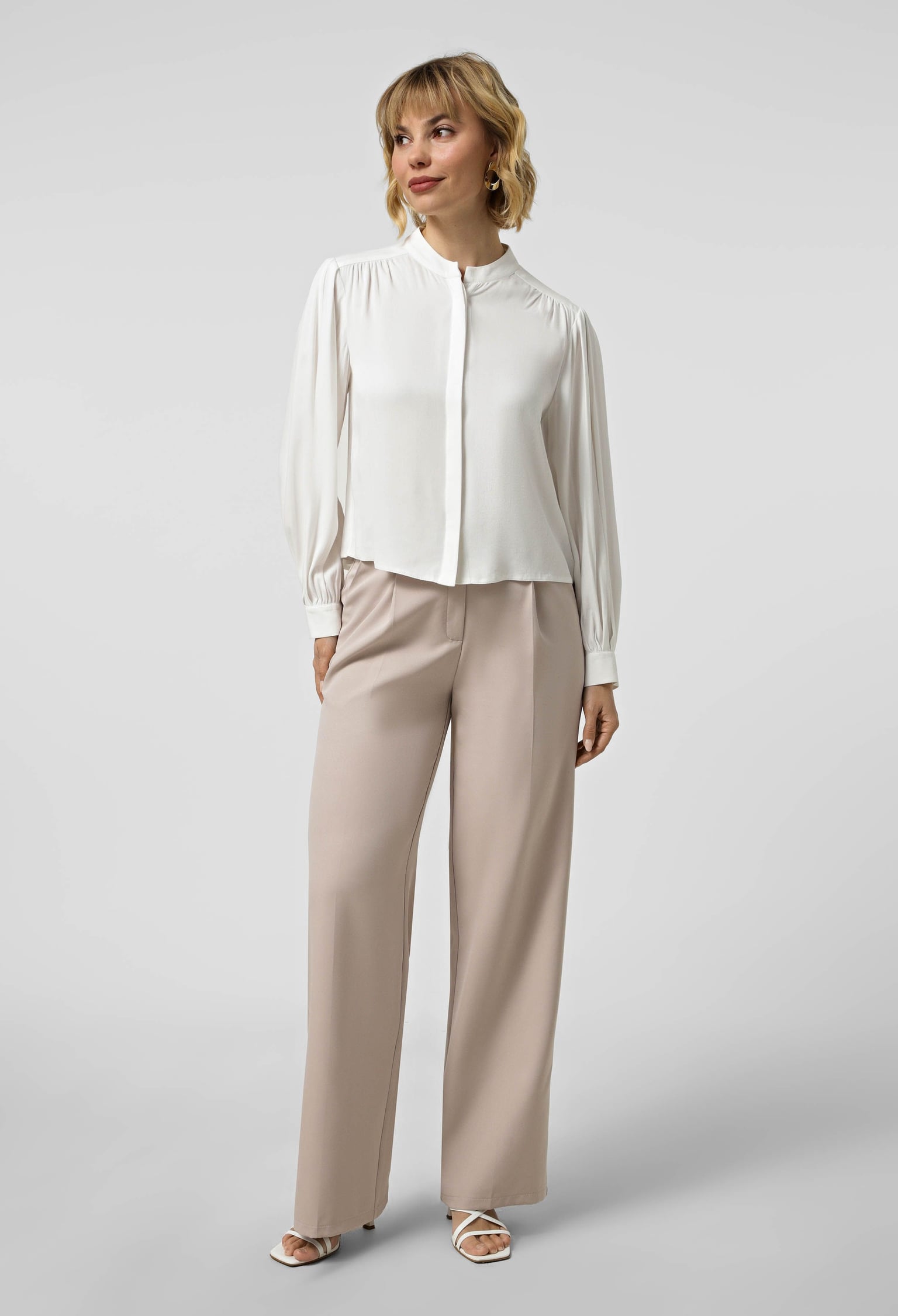 Блузка 5211 молочний штапель-твіл 42(р)