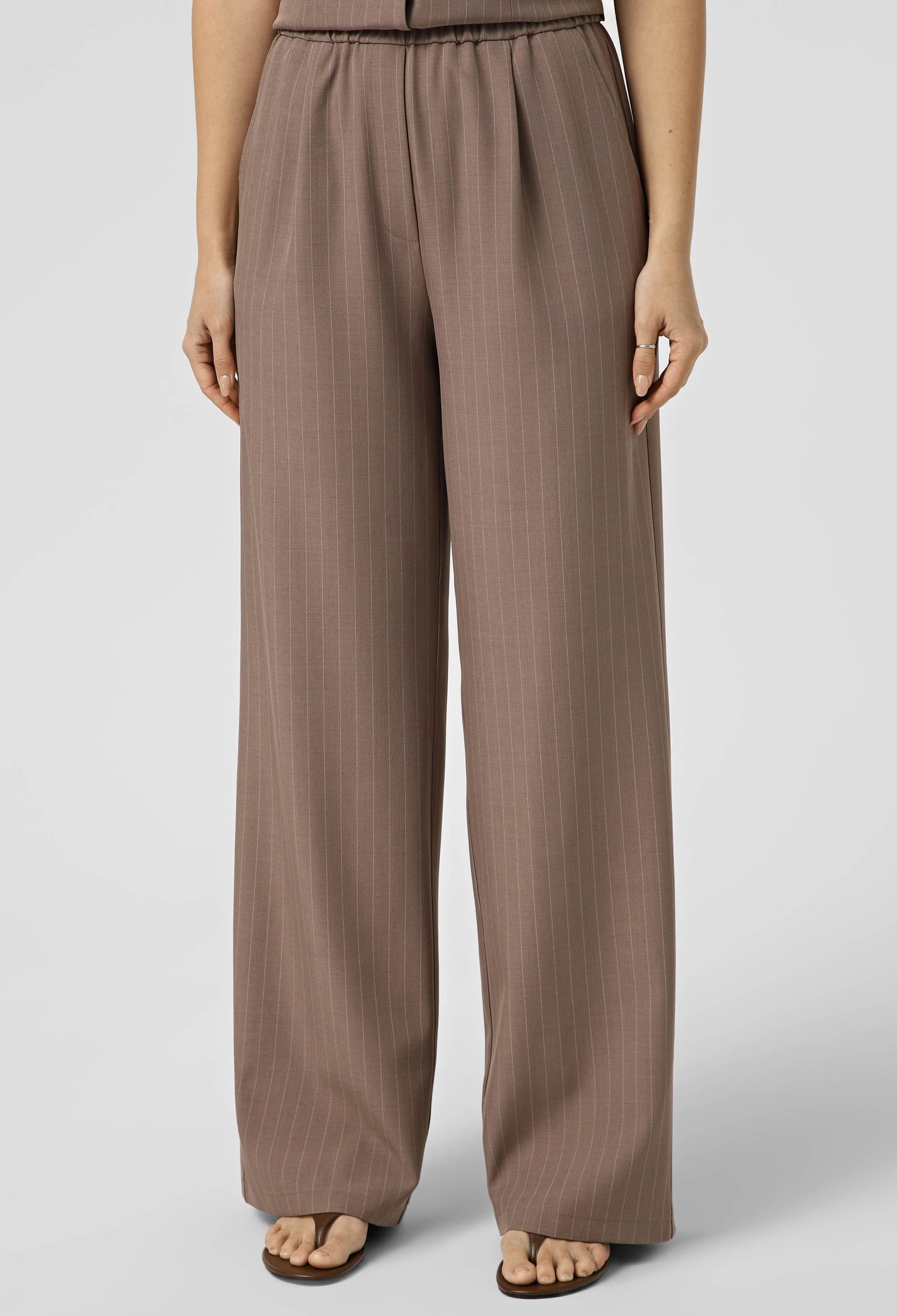 Брюки 9912-4 капучино тіар-смужка 40(р)