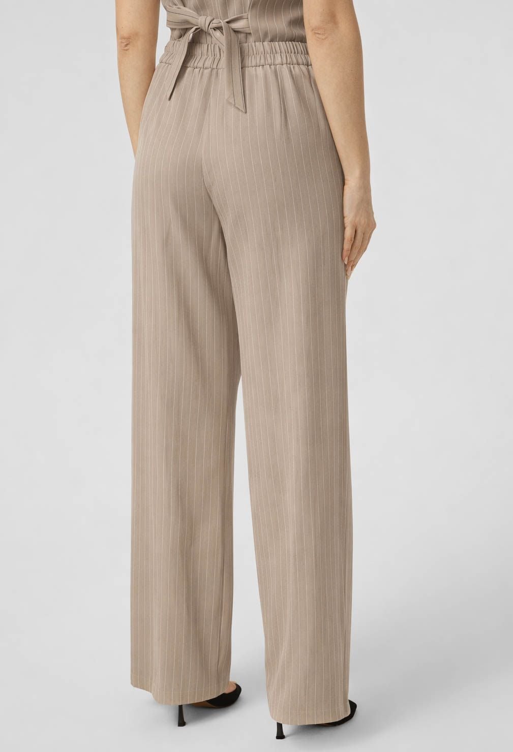 Брюки 9912-5 бежевий тіар-смужка 44(р)