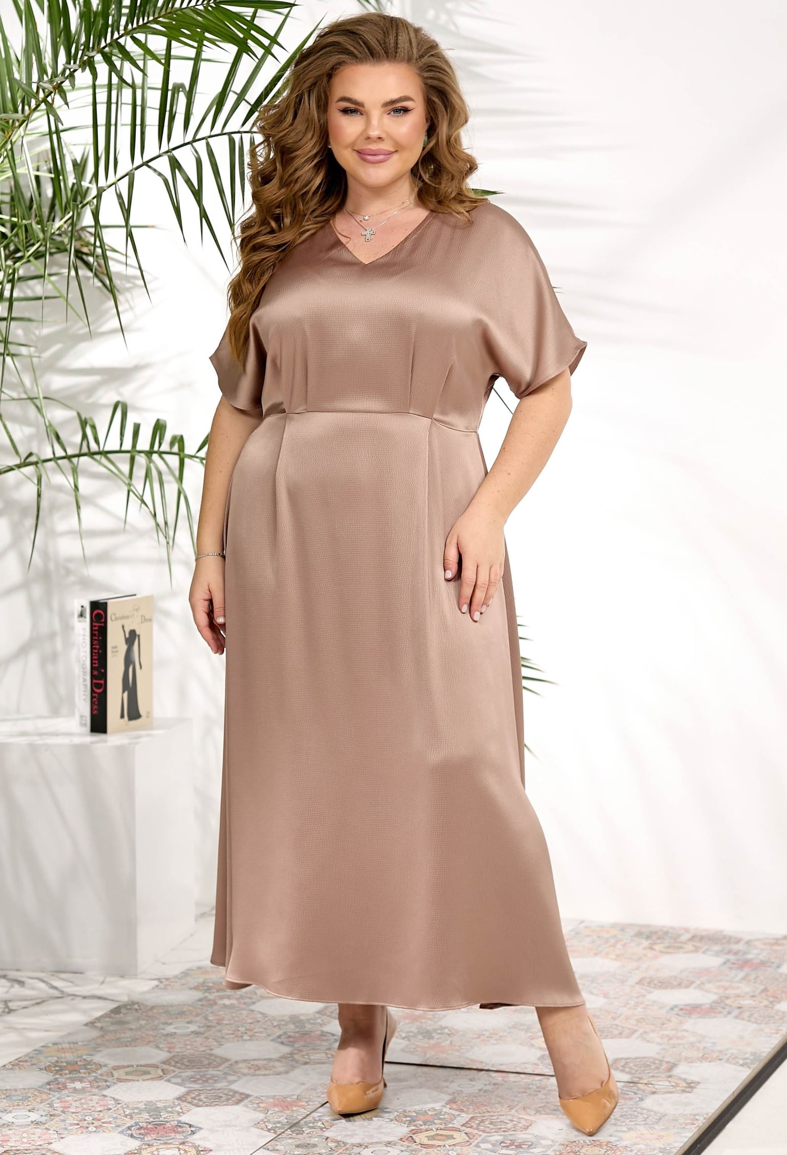 Плаття 7213-1 бежевий жатий сатин 44(р)