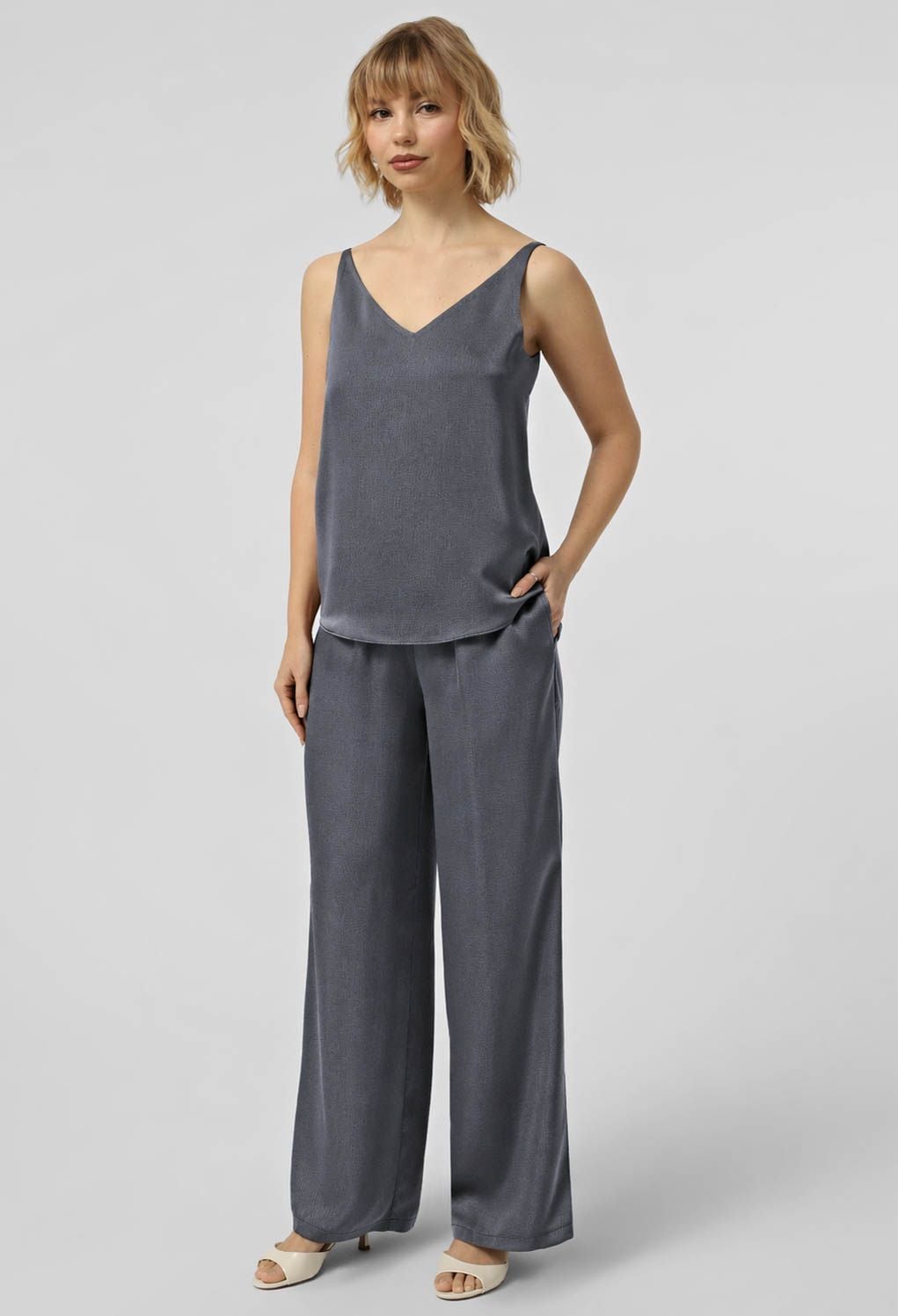 Брюки 9100-4 сіро-синій шовк-жатка 42(р)