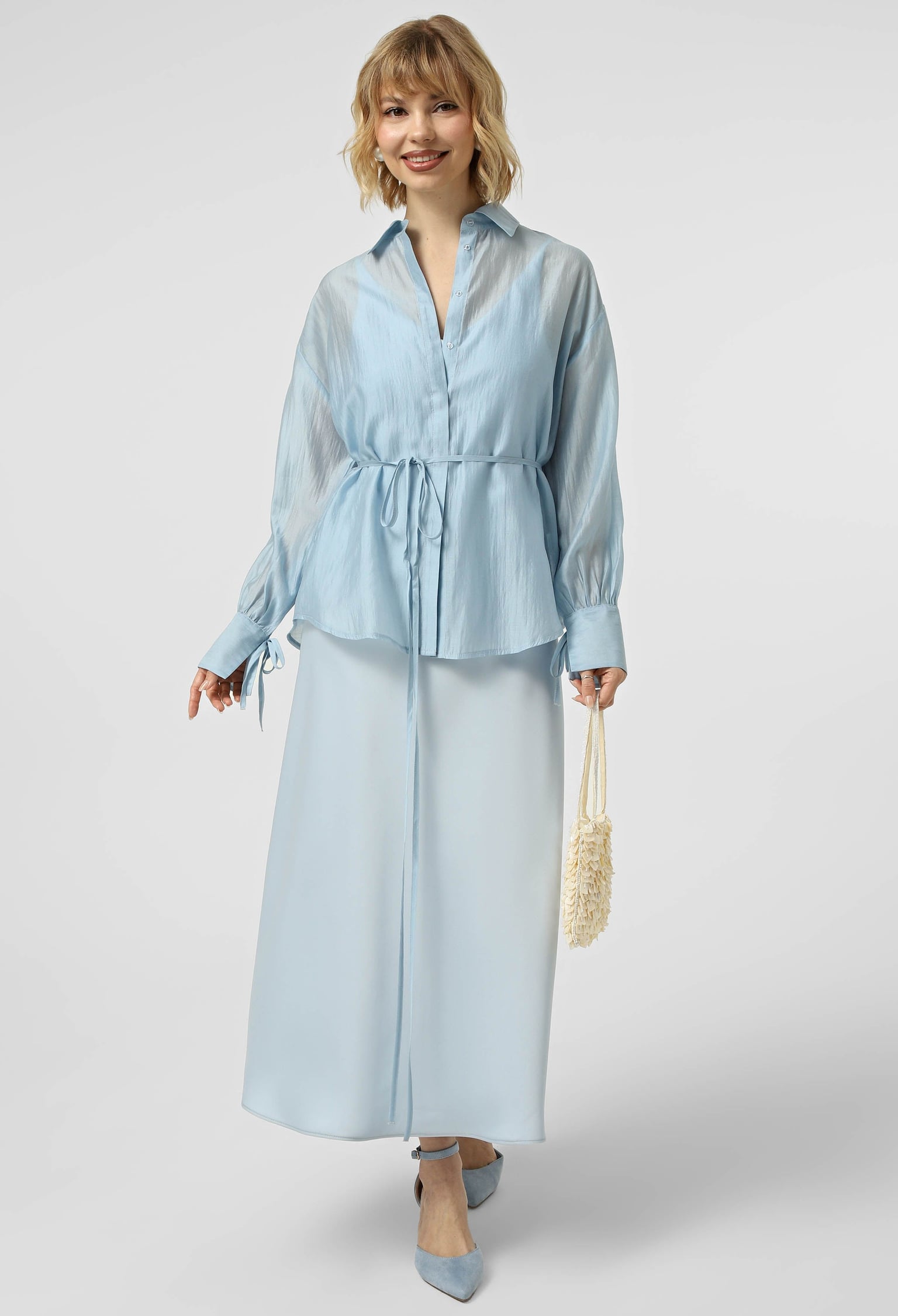 Блузка 5219-1 блакитний батист 46(р)