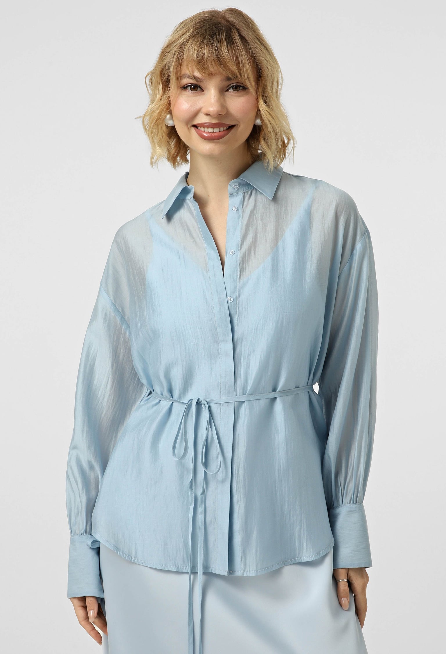 Блузка 5219-1 блакитний батист 46(р)