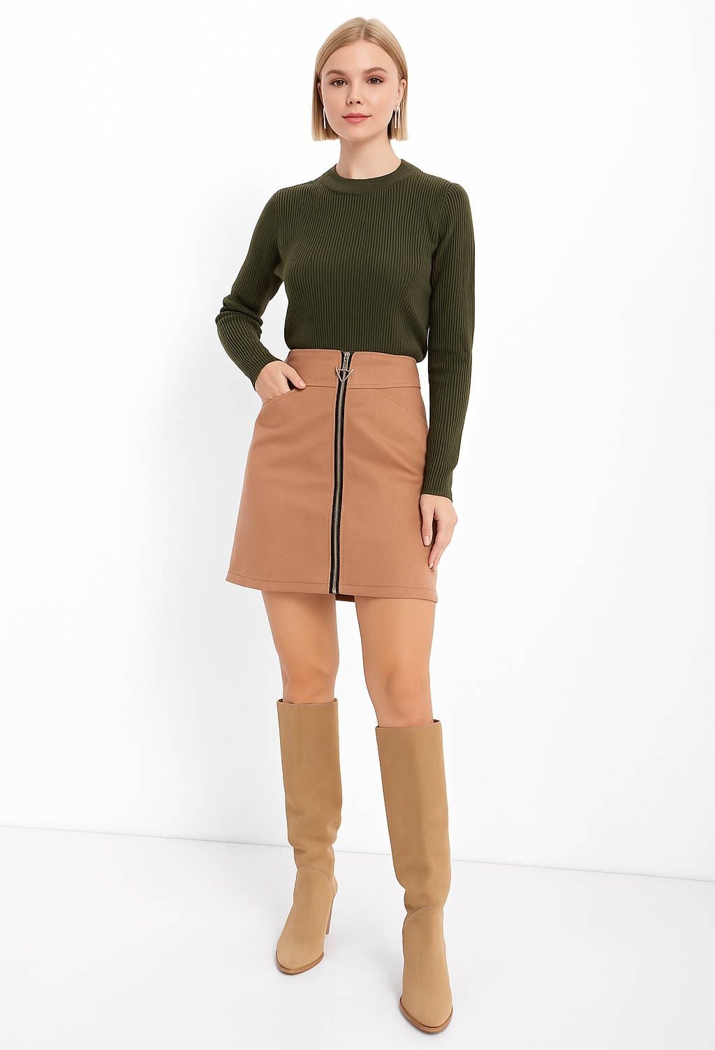 Спідниця 1100-1 карамельний замша на дайвінгу 36(р)