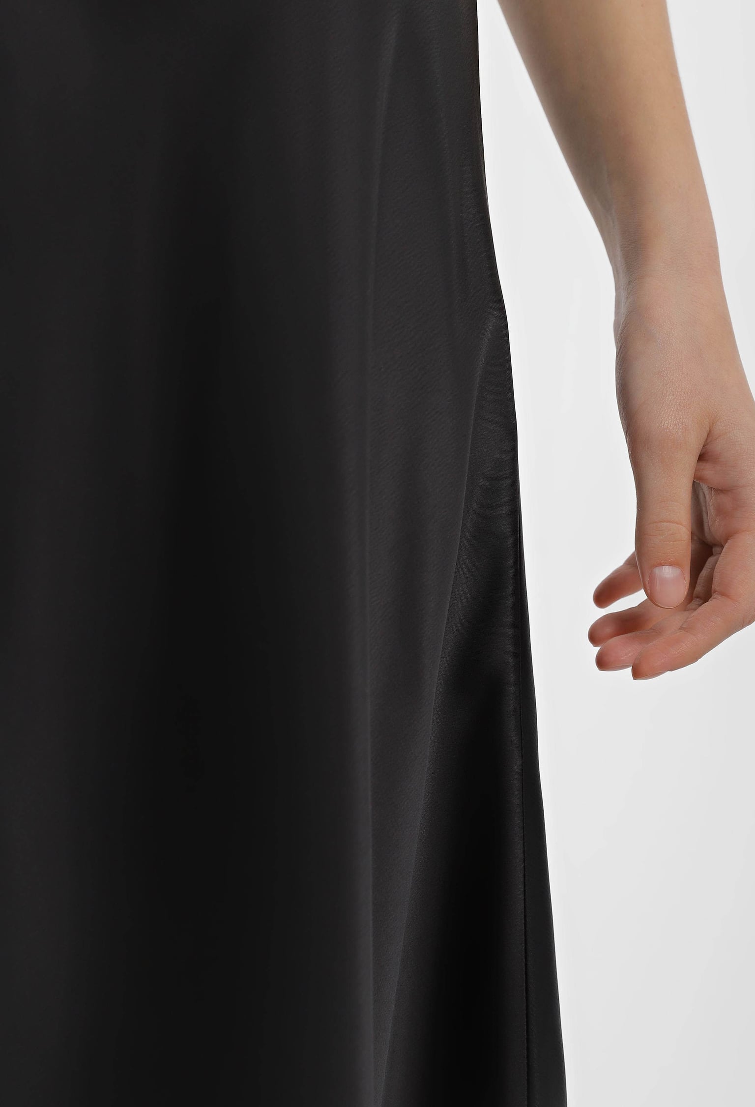 Спідниця 1279 чорний атлас 44(р)