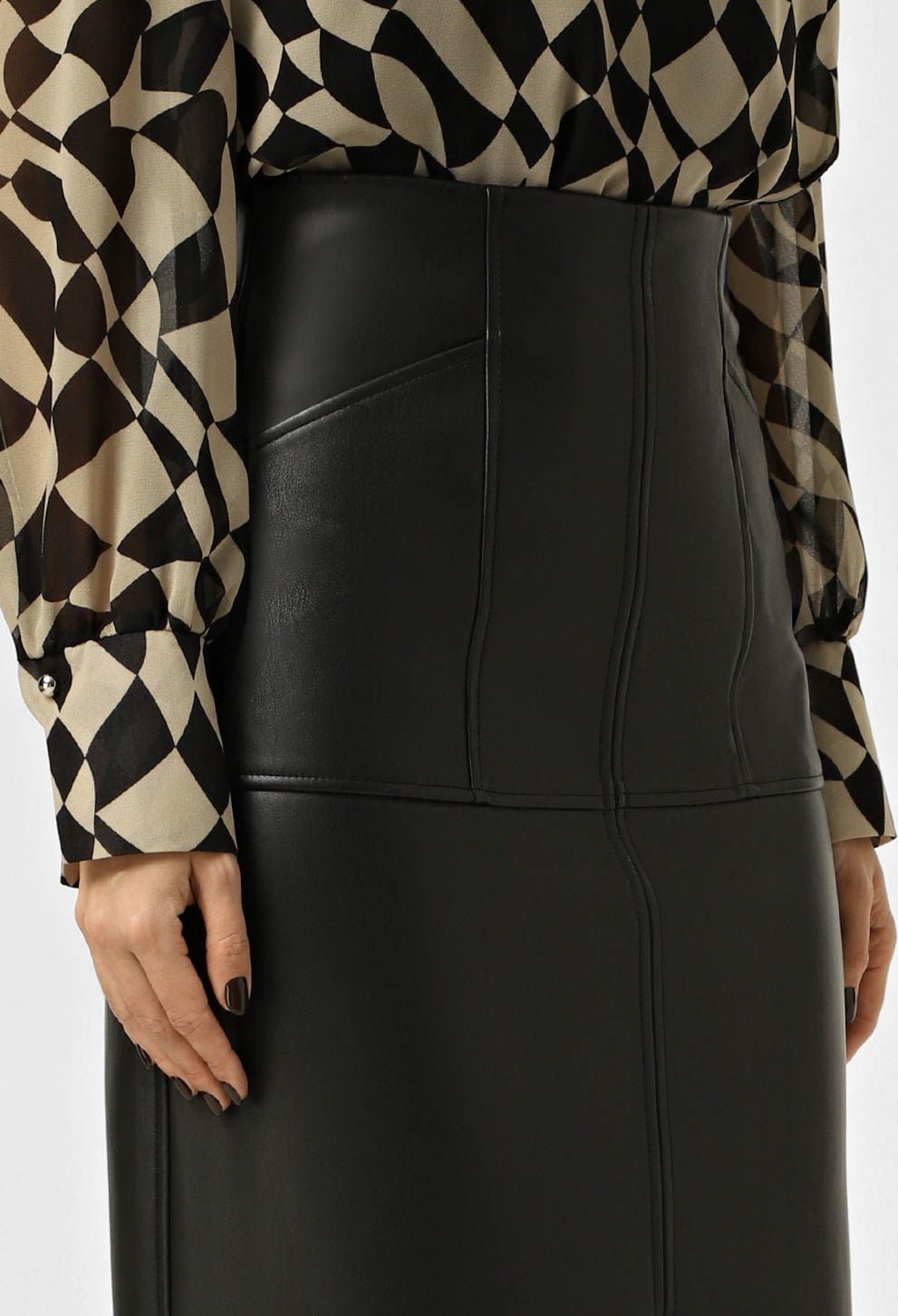 Спідниця 1322 чорний шкіра на замші 40(р)