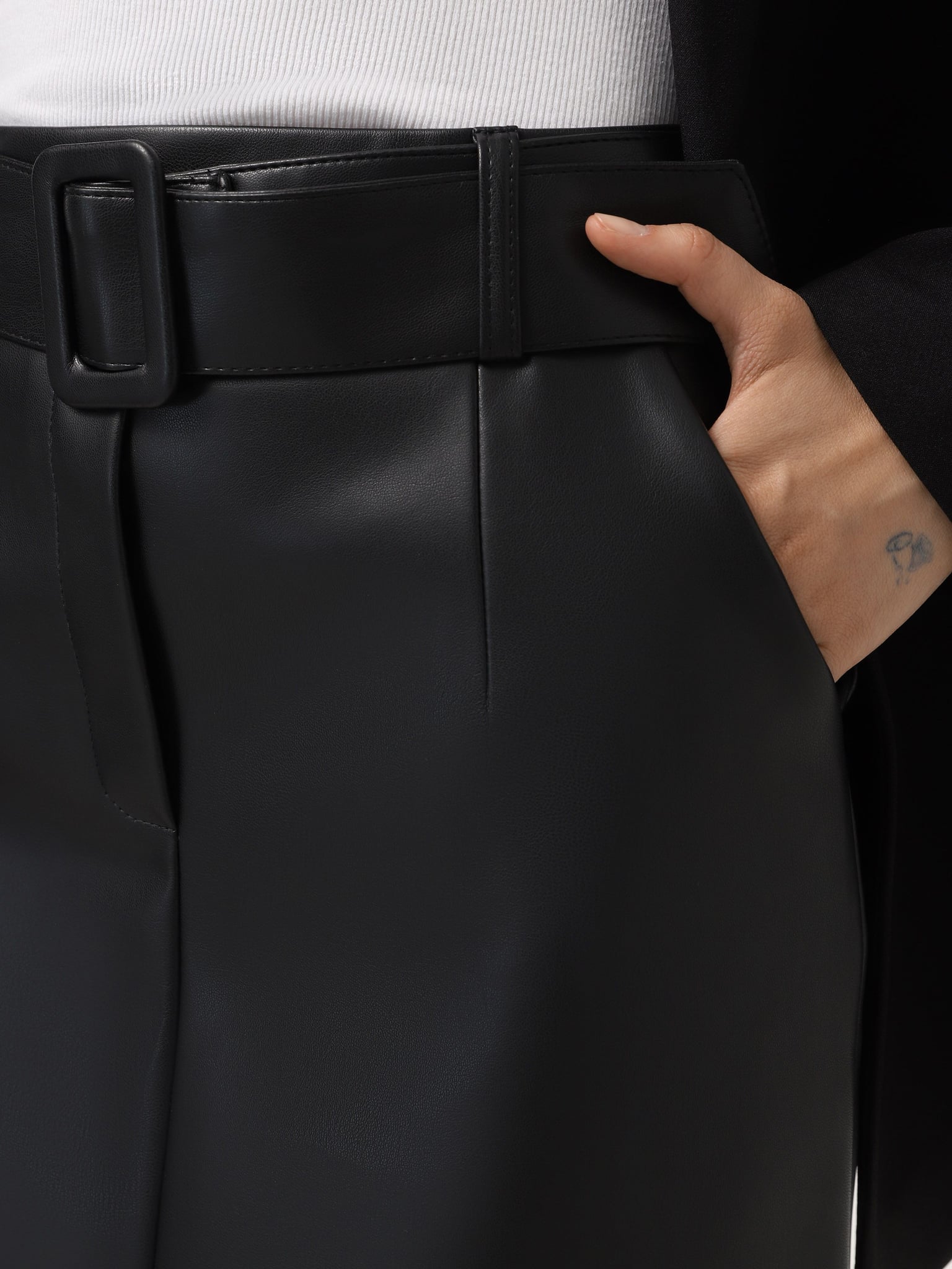 Спідниця 1301-1 чорний шкіра на замші 40(р)