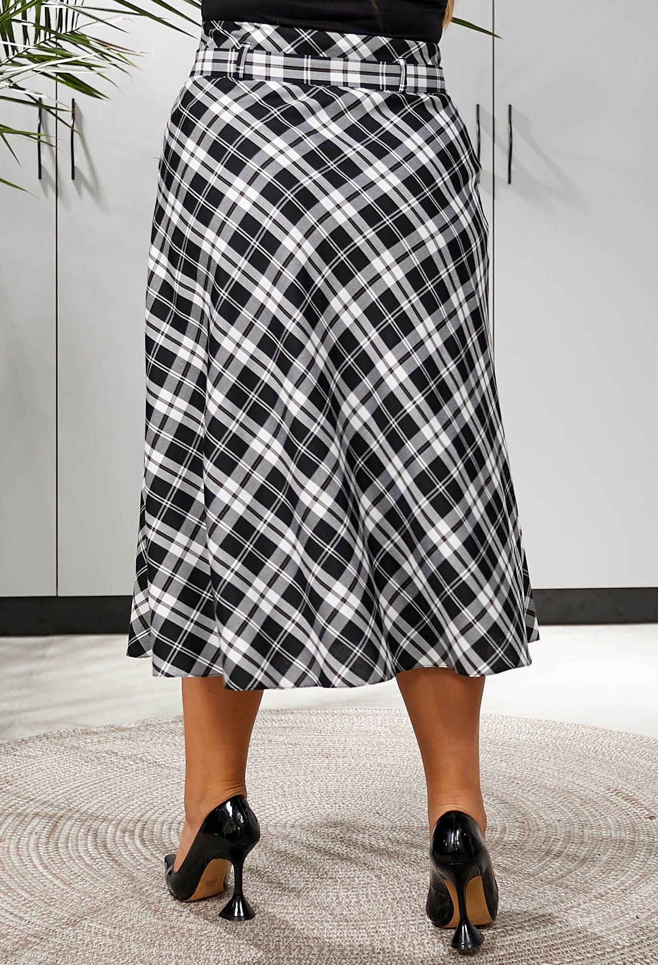 Спідниця 1265-3 чорно-білий тіар-клітинка 40(р)