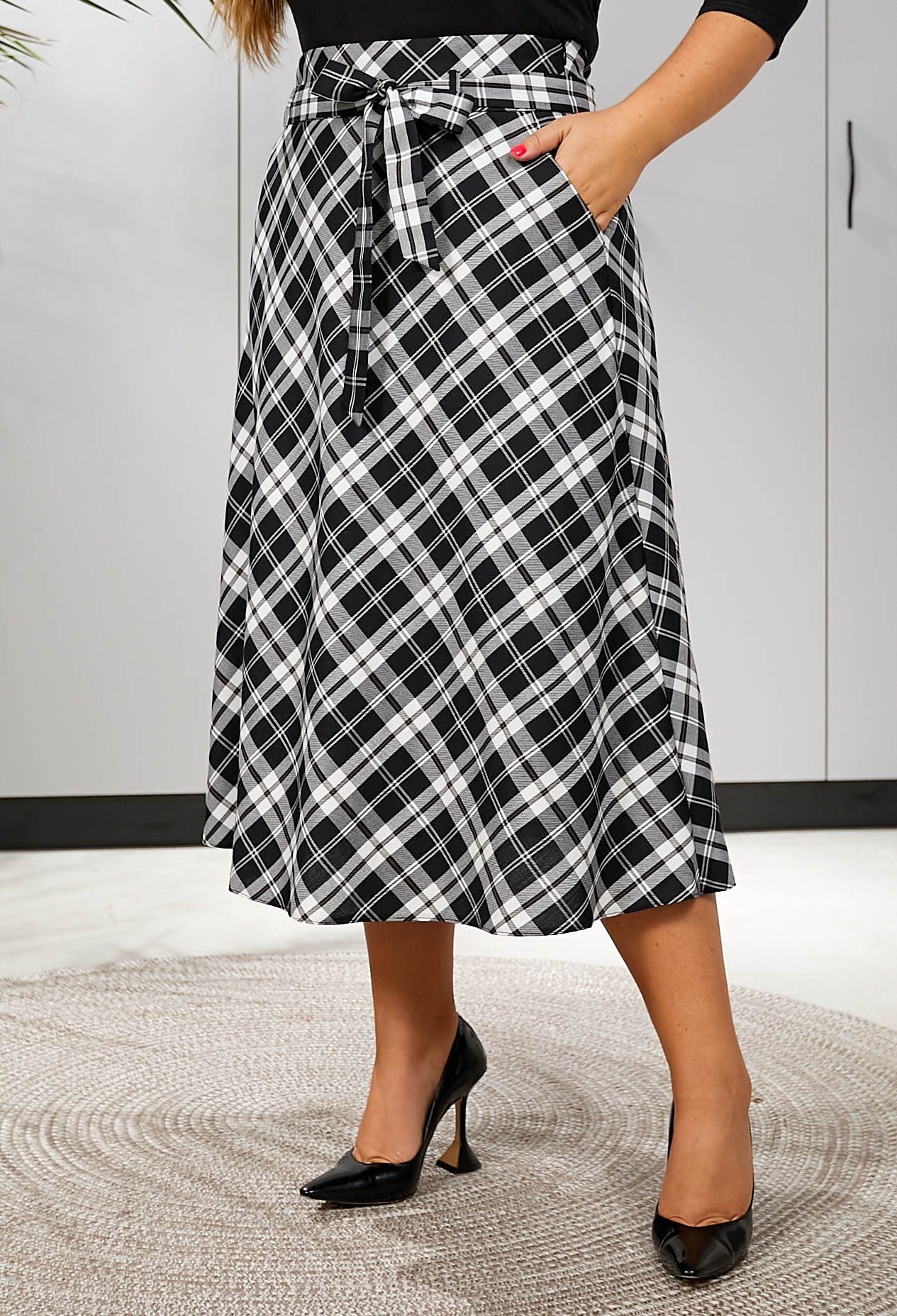 Спідниця 1265-3 чорно-білий тіар-клітинка 40(р)