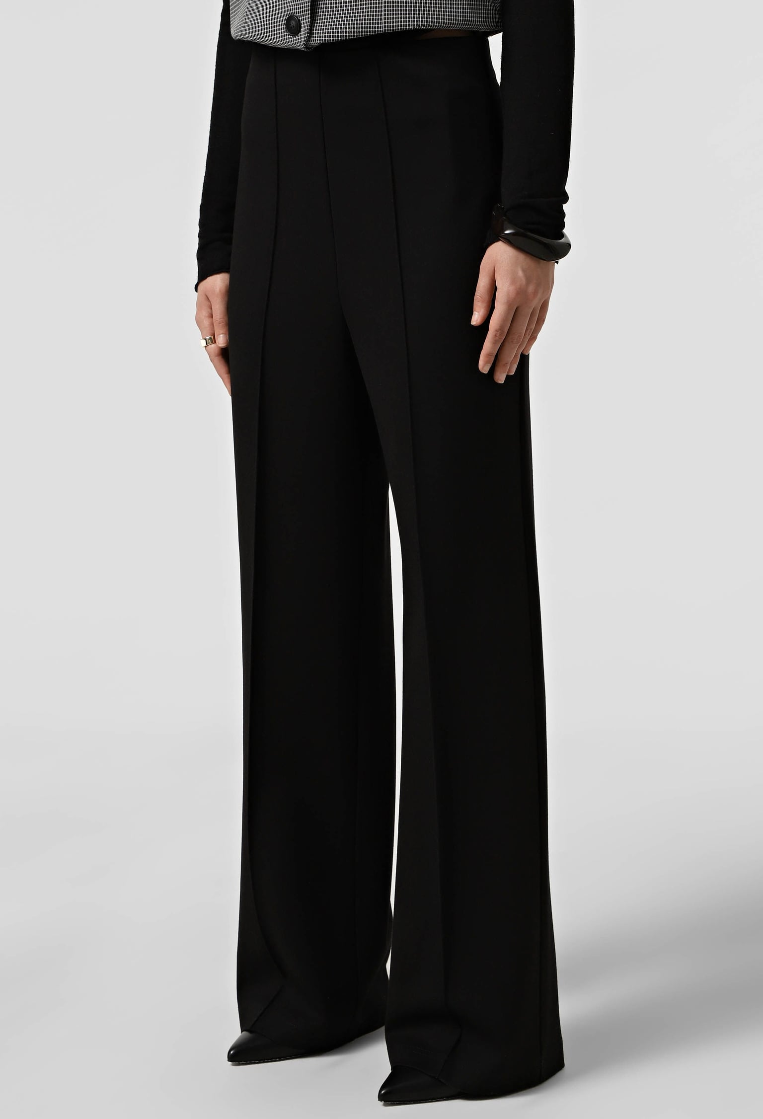 Брюки 9064 чорний трикотаж 36(р)