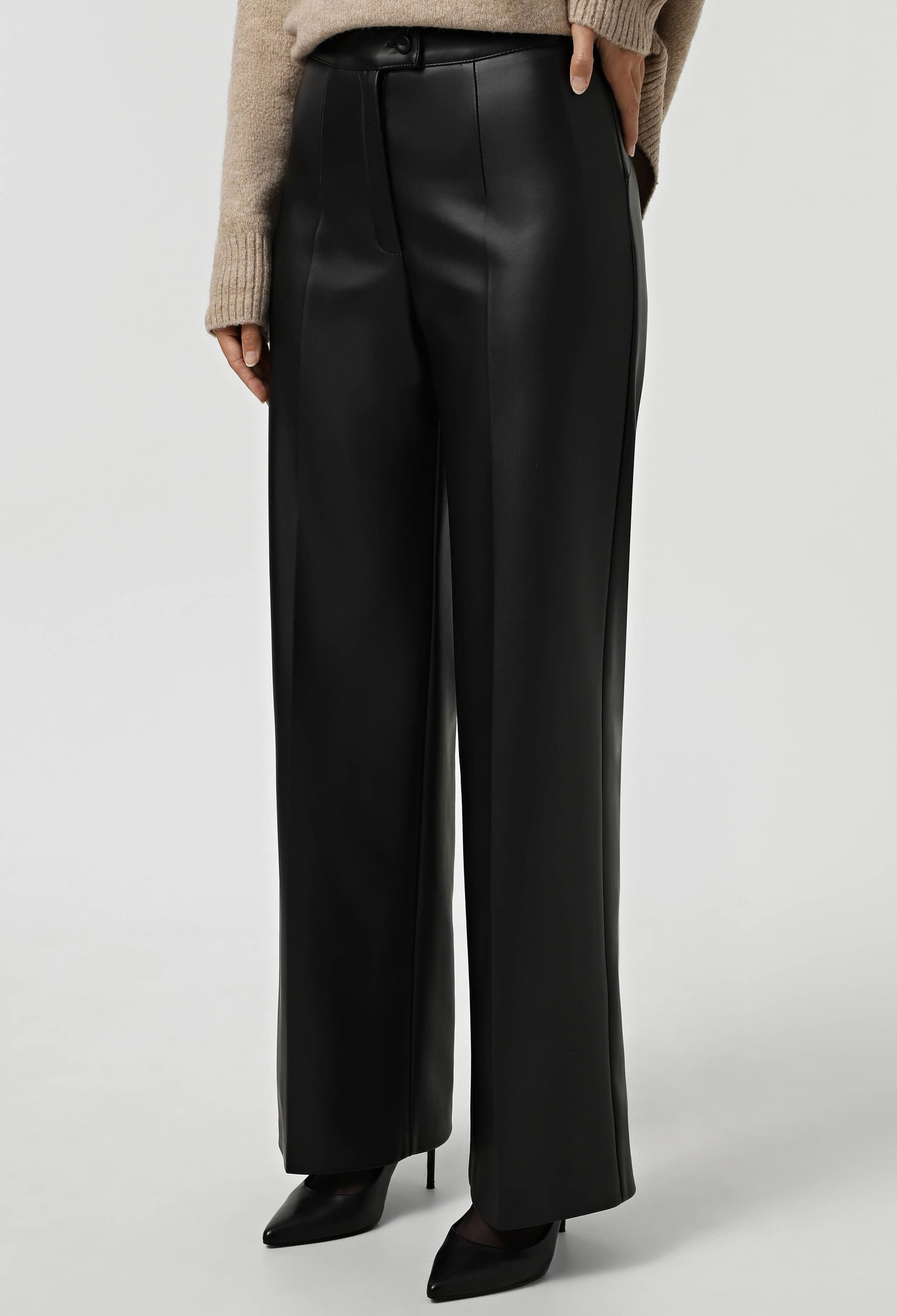 Брюки 9069 чорний шкіра на замші 44(р)