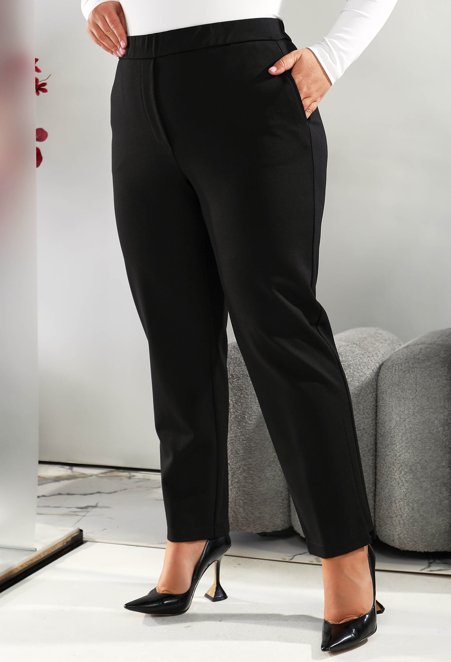 Брюки 9073 чорний трикотаж 42(р)