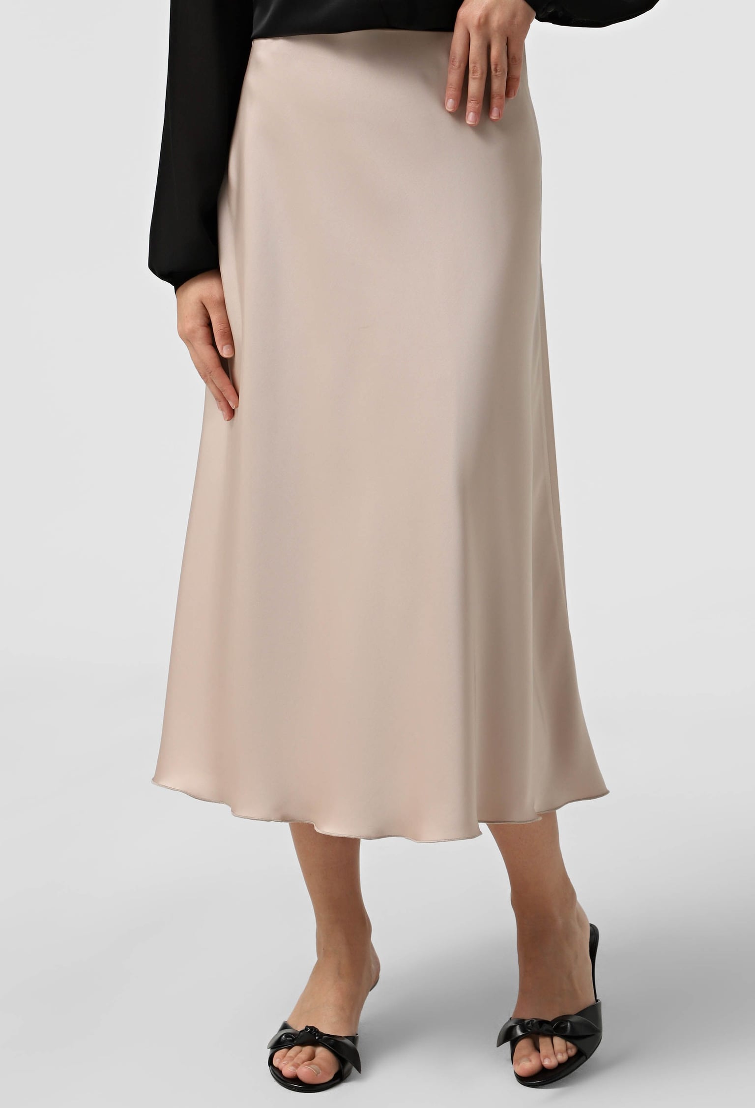 Спідниця 1279-10 світло-бежевий атлас 44(р)