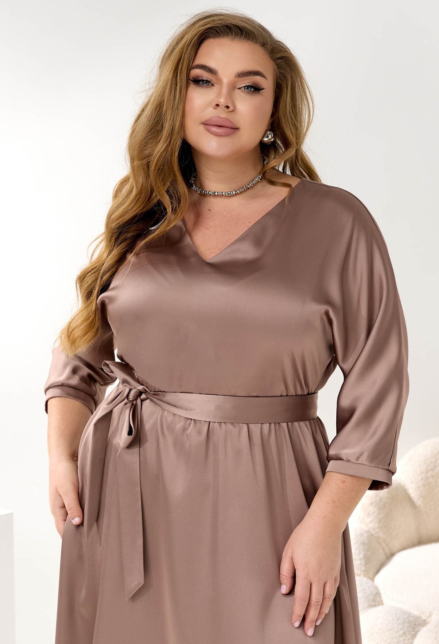 Плаття 7216 капучино атлас 46(р)